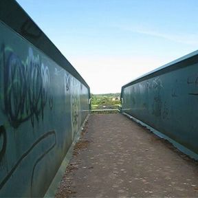 Flashing on a bridge