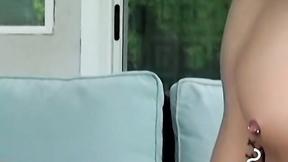 ”Chainsmoker seduces roomie for some horny smoking fun”