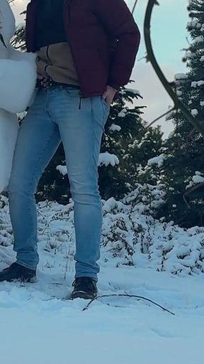 Quick Outdoor Fuck on Snow in a Snow-white Fur Coat