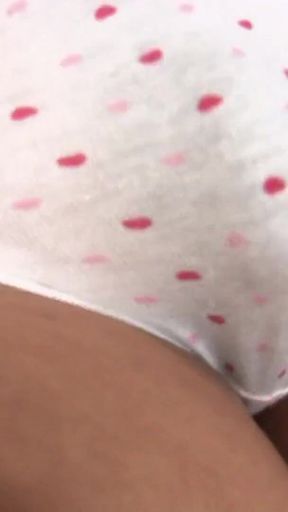 Japanese Cheerleader Squirts and Gets Her Hairy Pussy Pumped in Hot Gangbang