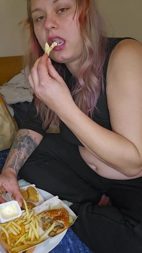 Chubby girl eats all her fill and loves it