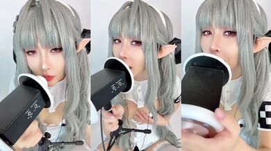 ASMR lick your dick near your ears till you cum