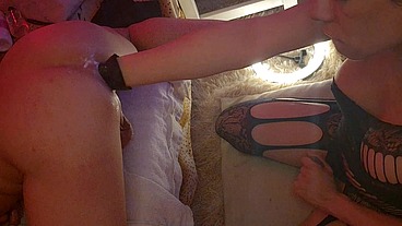 Shemale Eva Erfolg’s First Fisting Experience