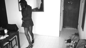 The Perfect Lady Is Ready to Go for a Walk.