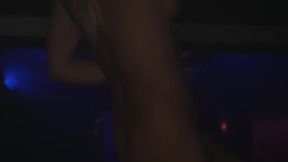 CRAZY LITHUANIAN TEENAGER STRIPS NAKED IN CLUB RAVE PARTY SPAUDIMAS 3