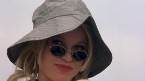 Blonde Woman Without A Cause