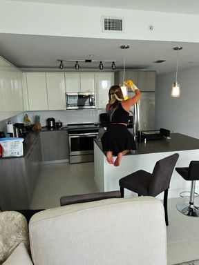 It Was Either Fucking the Cleaning Lady or My Tantaly...