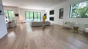 Curvy GF with hairy bush gets railed by stepdad after roller skating in