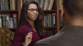 i tested the huge dick of the candidate for a job in my company in my ass