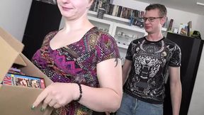 Sweet Wet Vagina✌ From The Mailman - Hot Sexplosion