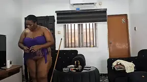 Fat Ass Ebony MILF Naked House Cleaning