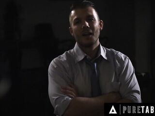 Housewife Betrays Hubby With Journalist