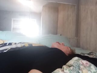 Sit on my face while I make you cum!