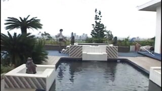 Maggie Star, 18 tuổi, bị cưỡng bức quan hệ tình dục qua đường hậu môn một cách thô bạo