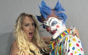 Klownz - a Porn Parody