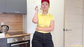 Dont Call My Manager! I Seduced And Fucked The Delivery Chick