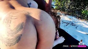 nao sei se aguento a rola desse estranho na minha bucetinha apertada