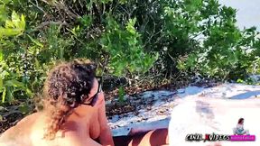 nao sei se aguento a rola desse estranho na minha bucetinha apertada