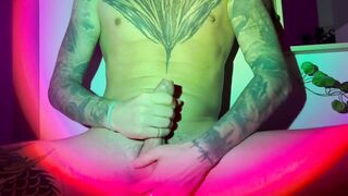 Tom's hot solo play: Sparkling desires fulfilled in COSMOS