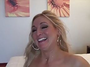 Dutch milf Esther Heart
