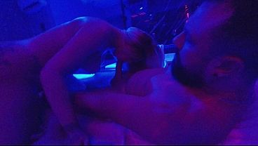69 Delicioso: Filmei Marido e Trans na Troca de Mamada