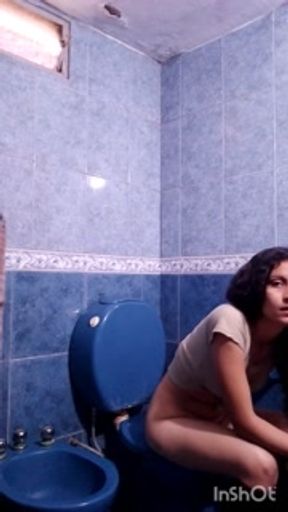 That girl puts her finger in while going to the bathroom