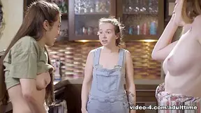 Spencer Bradley And Samantha Reigns - The Plumbers Apprentice, #01