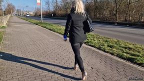 I lose my shoe outside of the tram 3 wmv 1280 x 720