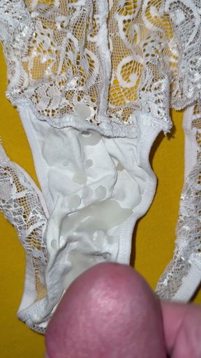Cum on wife's panties 36