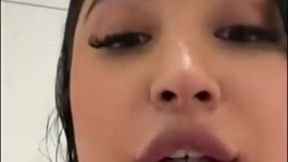 Mandi shows off her huge tobrut bengkak kayak pepaya while in a