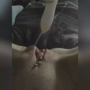 I just wanted to play a little with my pussy and it squirts like crazy