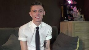 un hetero en manque de sexe baise un gay effemine