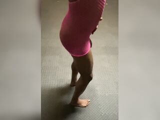 Curvy Trans Wife is a grower