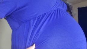 Goth girl's blueberry inflation 🫐