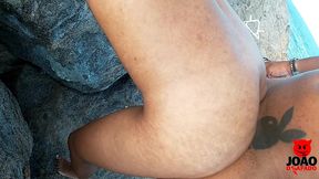 primeira vez que a novinha transa na praia de nudismo - canal do safado - jasmine santanna