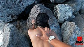 primeira vez que a novinha transa na praia de nudismo - canal do safado - jasmine santanna