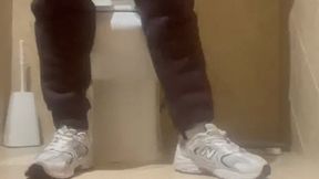 Feet & Toilet Fetish – Worship From Below Part 3