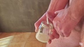 Cicci77 Continues with the Collection of Sperm for the 02/25 Batch for Two of His Fans.