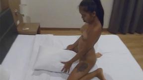 ”Amateur Asian teen rubs her muff & bends over to get ravaged”