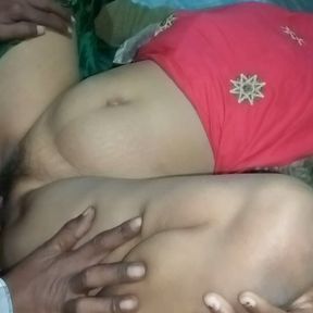 Virgin desi Maal ke chut ko Apne mote land se choda