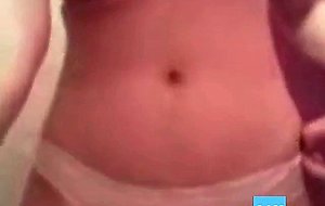 Arab Girl Mastrubation Om webcam for her Boy Friend