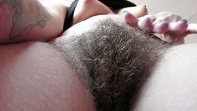 Worship my fucking hairy pussy