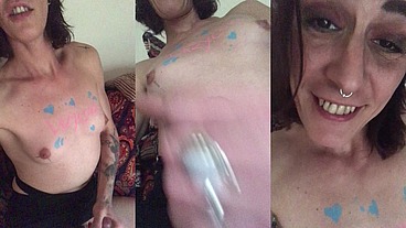 Je me caresse pour mon fan Lazycore pour le remercier d’être mon Fan Tu ...