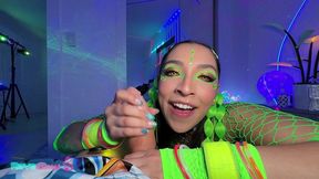 madison wilde gags on brian omally s cock in sync with the bass!