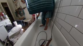 LizzyYum VR JULY 2026 bathing masturbation