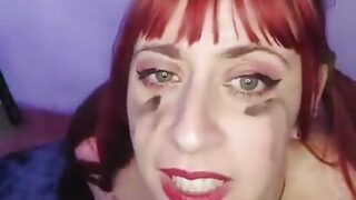 Un cocu regarde sa femme salope se faire sodomiser violemment.