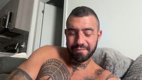 Izzi Private Show