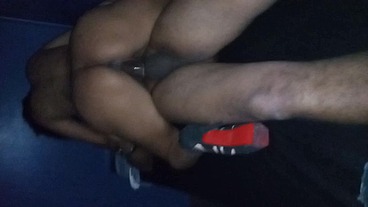 Fui na casa de swing e dei para um pauzudo na frente do meu marido. Parte 2