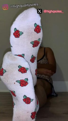 Stinky sock removal🥸