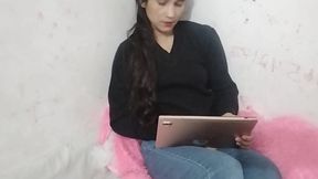 Muslim girl ne apne boyfriend ko video call par boobs dikhaya